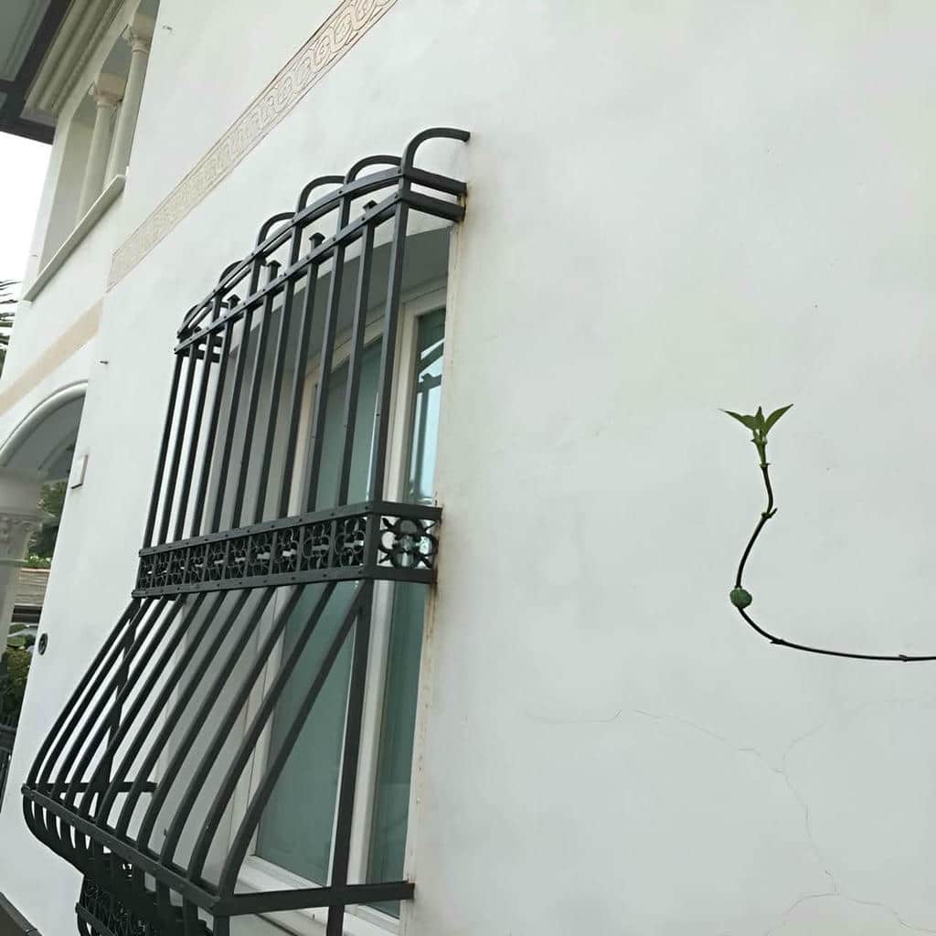 window-guard-iron-fence-wrought-iron-ky قیمت حفاظ آهنی ضد سرقت