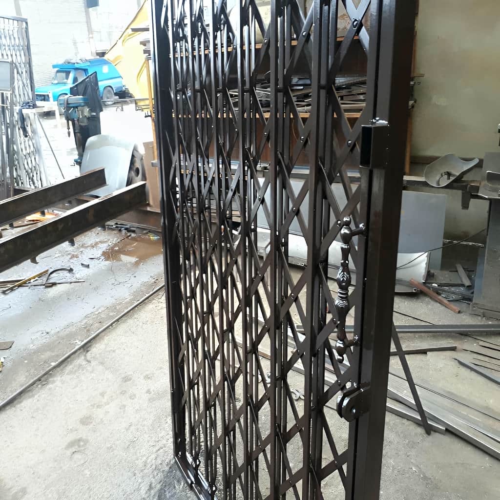 حفاظ ضدسرقت ورودی ساختمان