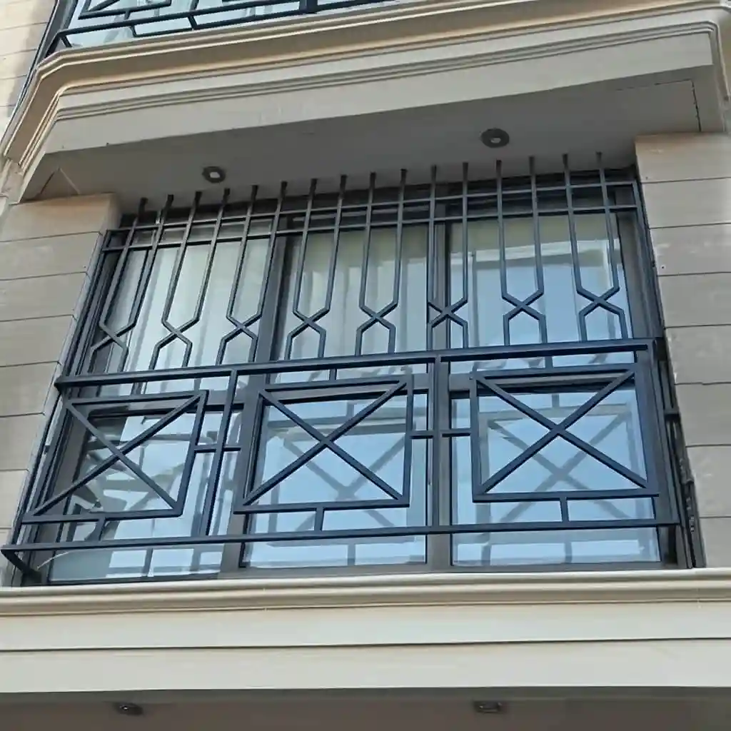 نصب حفاظ مدرن پنجره