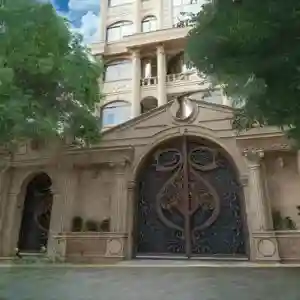 درب فلزی دسته گل