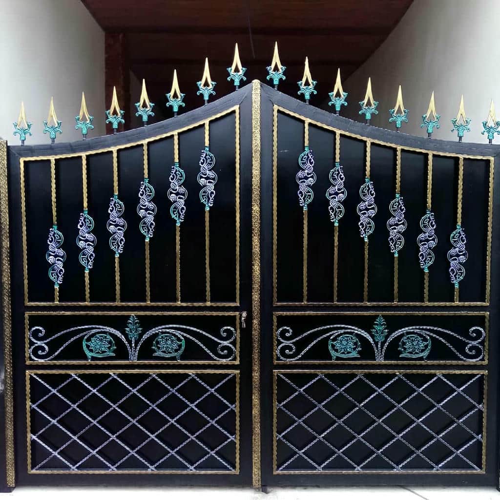 فروش درب حیاط لاکچری طراحی مینیمال