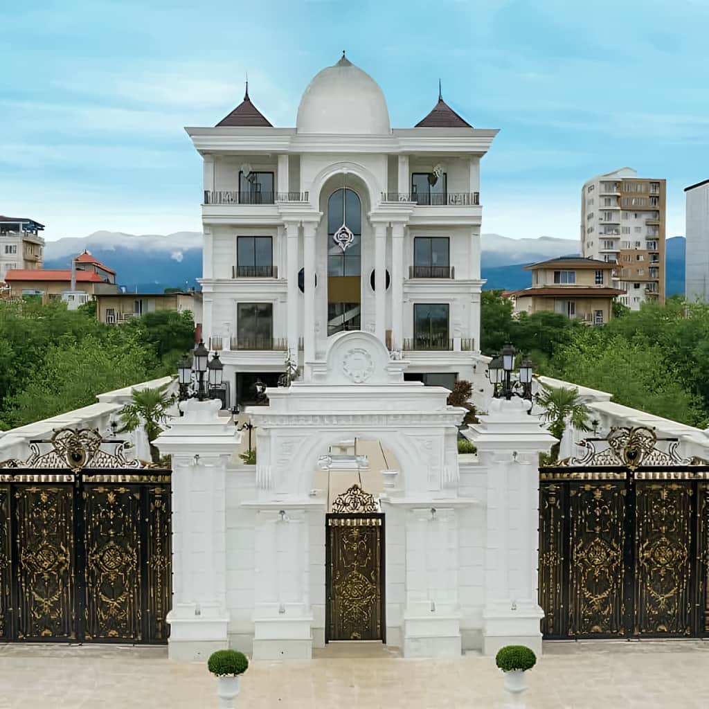 خرید درب فلزی سنس برای نمای رومی