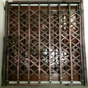 درب آکاردئونی حفاظ آپارتمان در دماوند