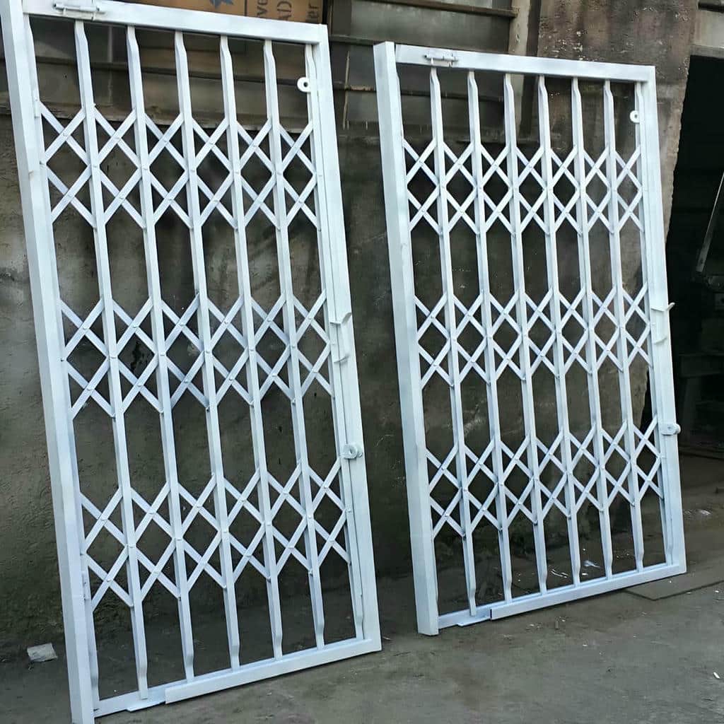 نصب درب آکاردئونی حفاظ آپارتمان درب ضدسرقت در فشم
