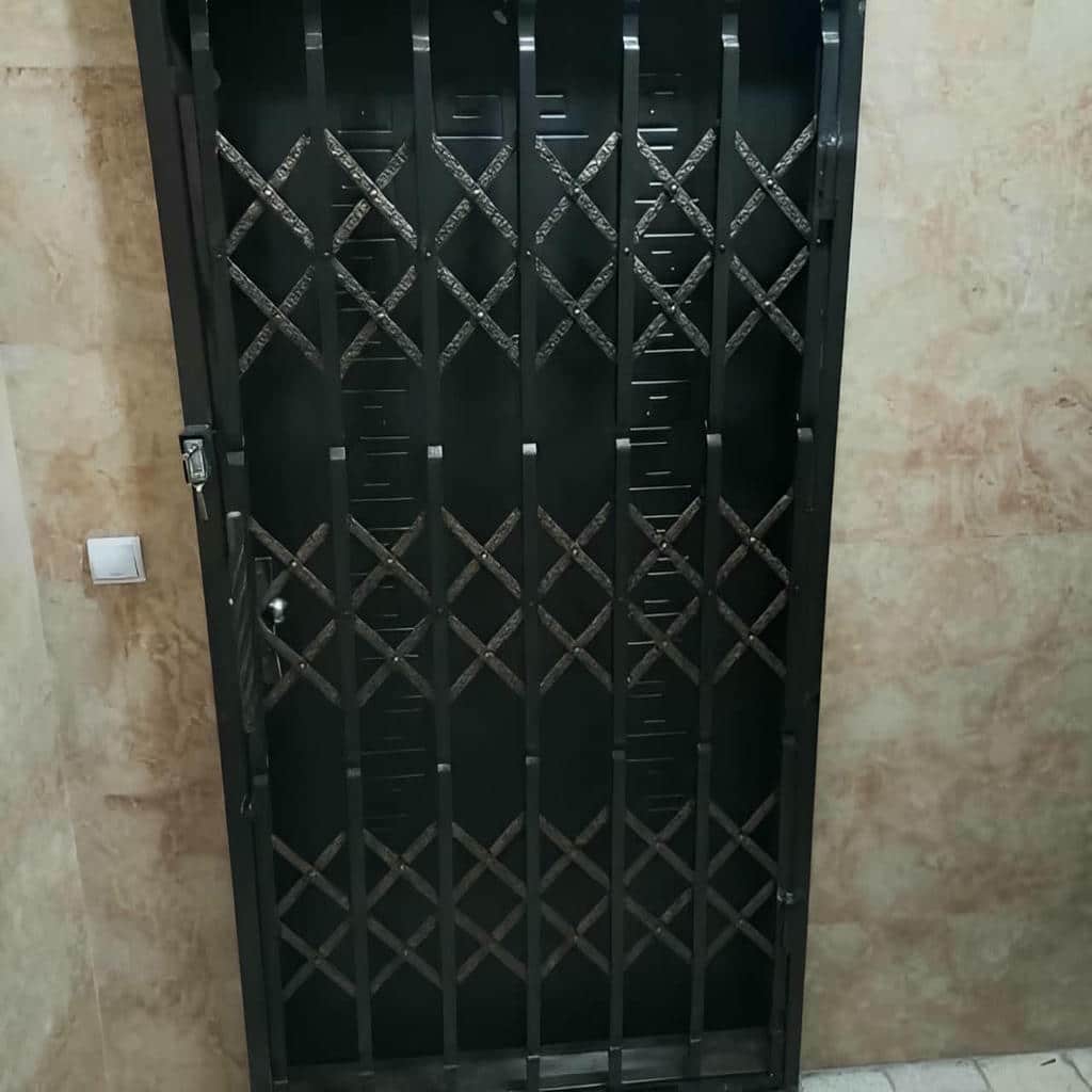 قیمت درب آکاردئونی قفل ضدبرش در عظیمیه کرج