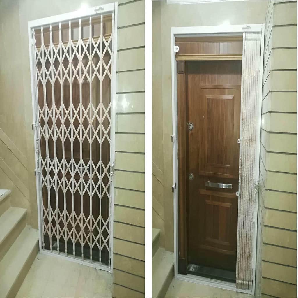 درب آکاردئونی آپارتمان در رفسنجان