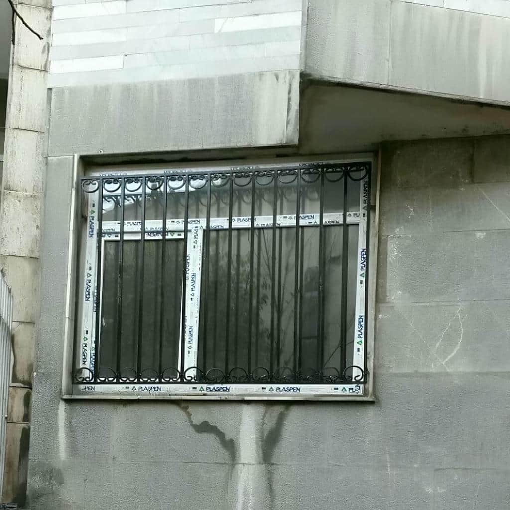فروش حفاظ پنجره آهنی بازشو در آمل