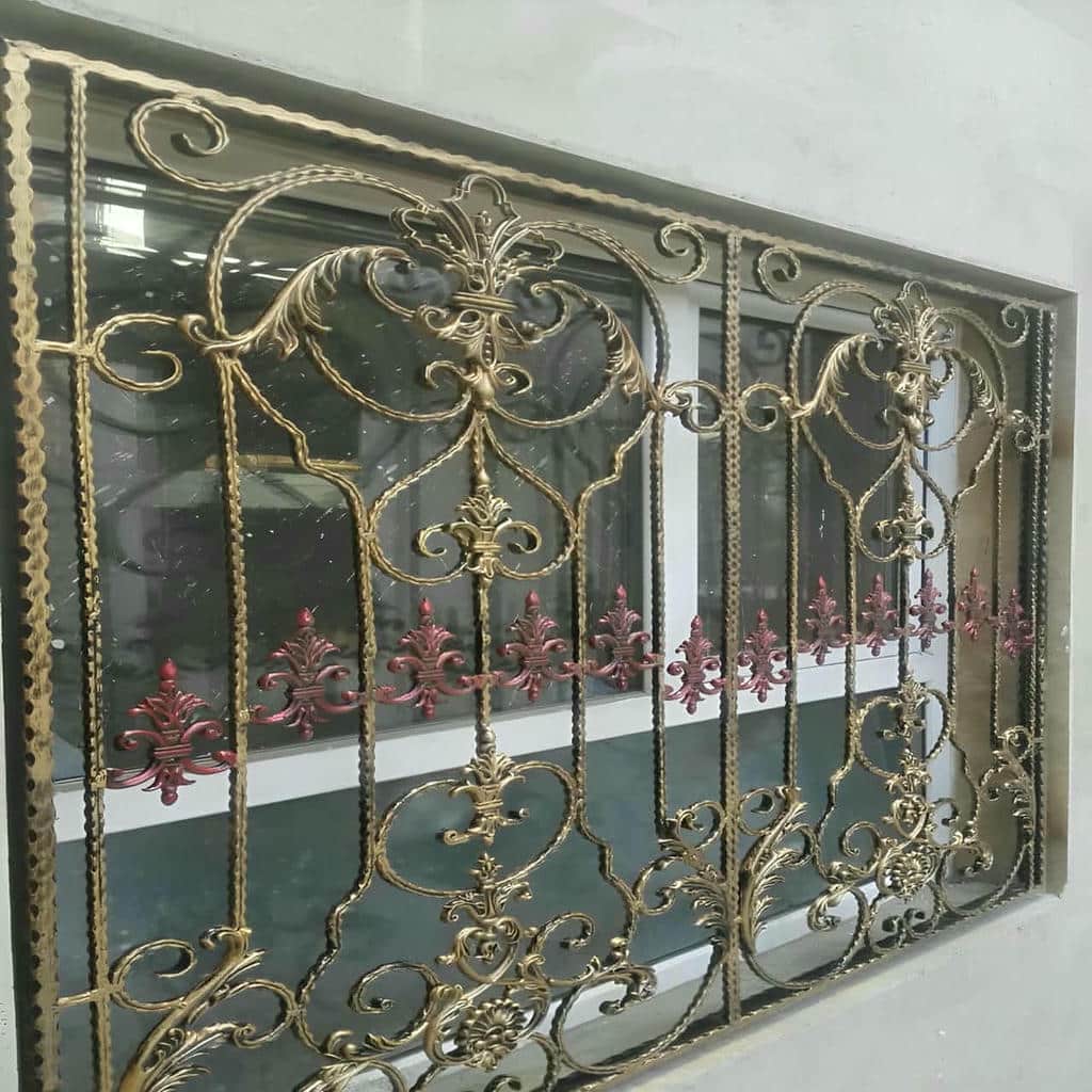 حفاظ پنجره آهنی در آبادان