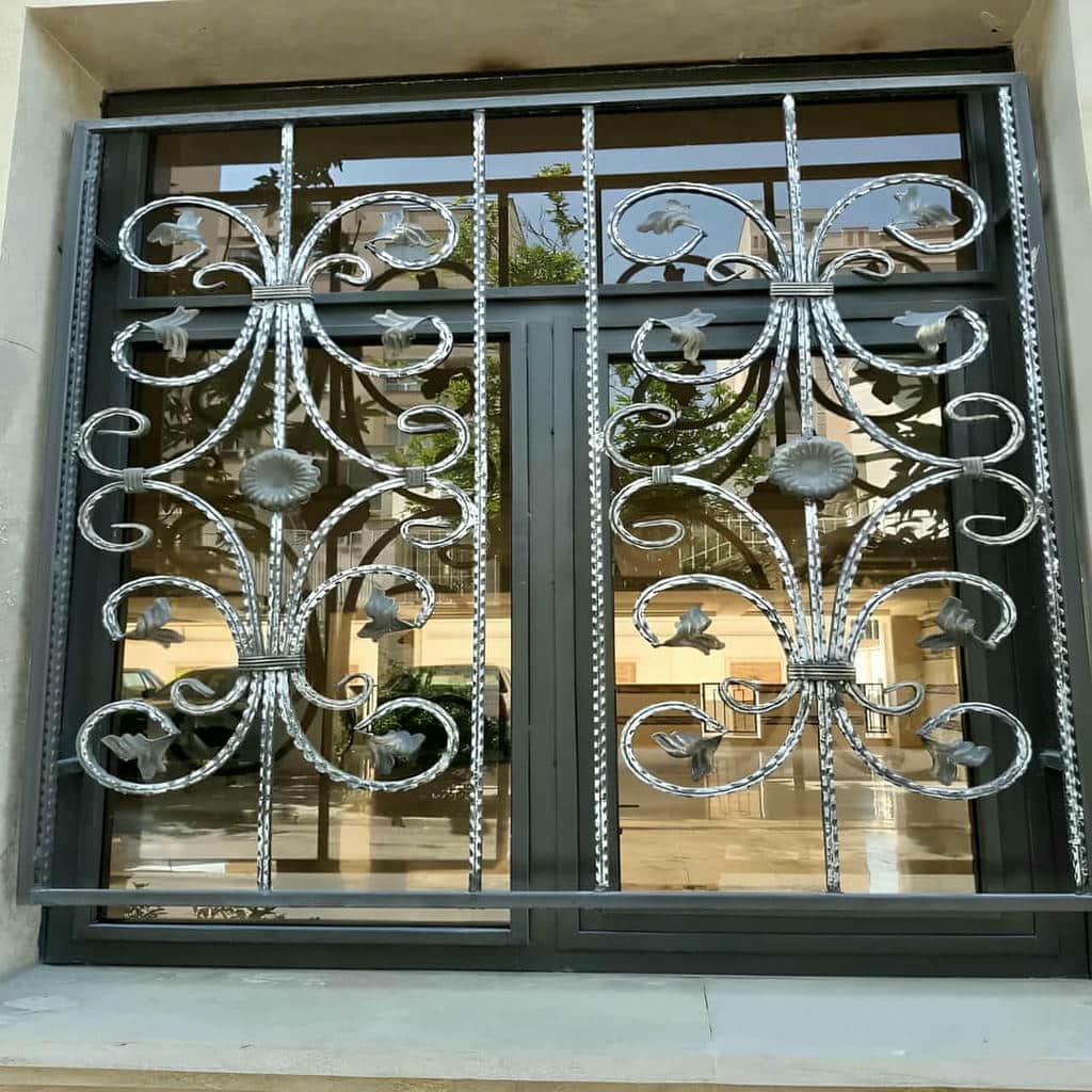 فروش حفاظ پنجره آهنی فرفورژه در فیروزکوه