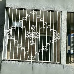 حفاظ پنجره آهنی در قزوین