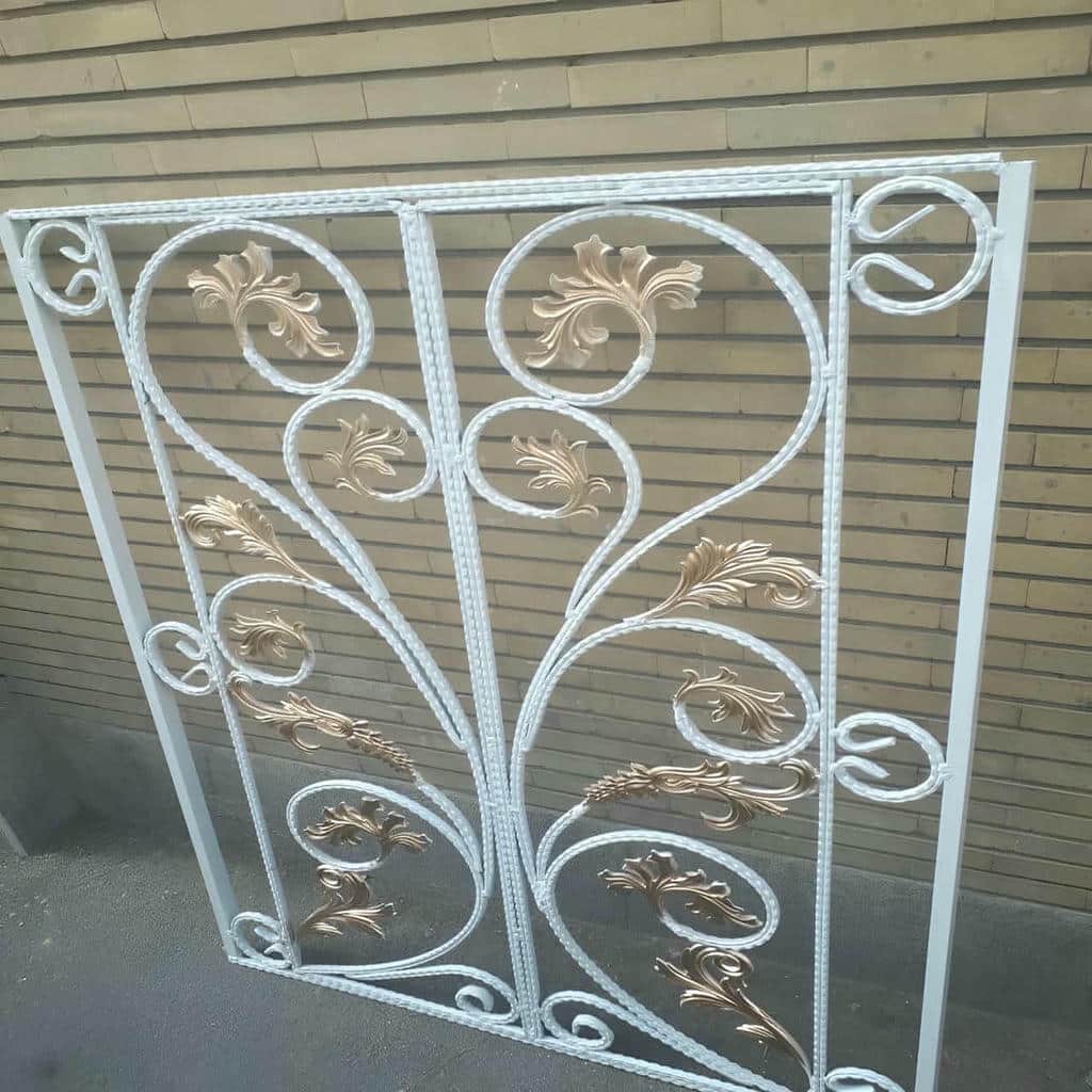 خرید حفاظ پنجره آهنی فرفورژه در بندر انزلی