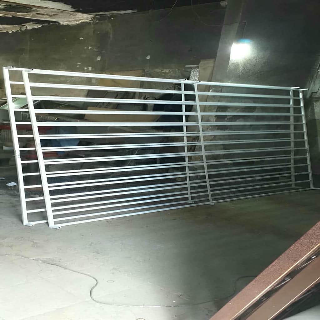 کارخانه حفاظ پنجره آهنی ضدزنگ در بومهن