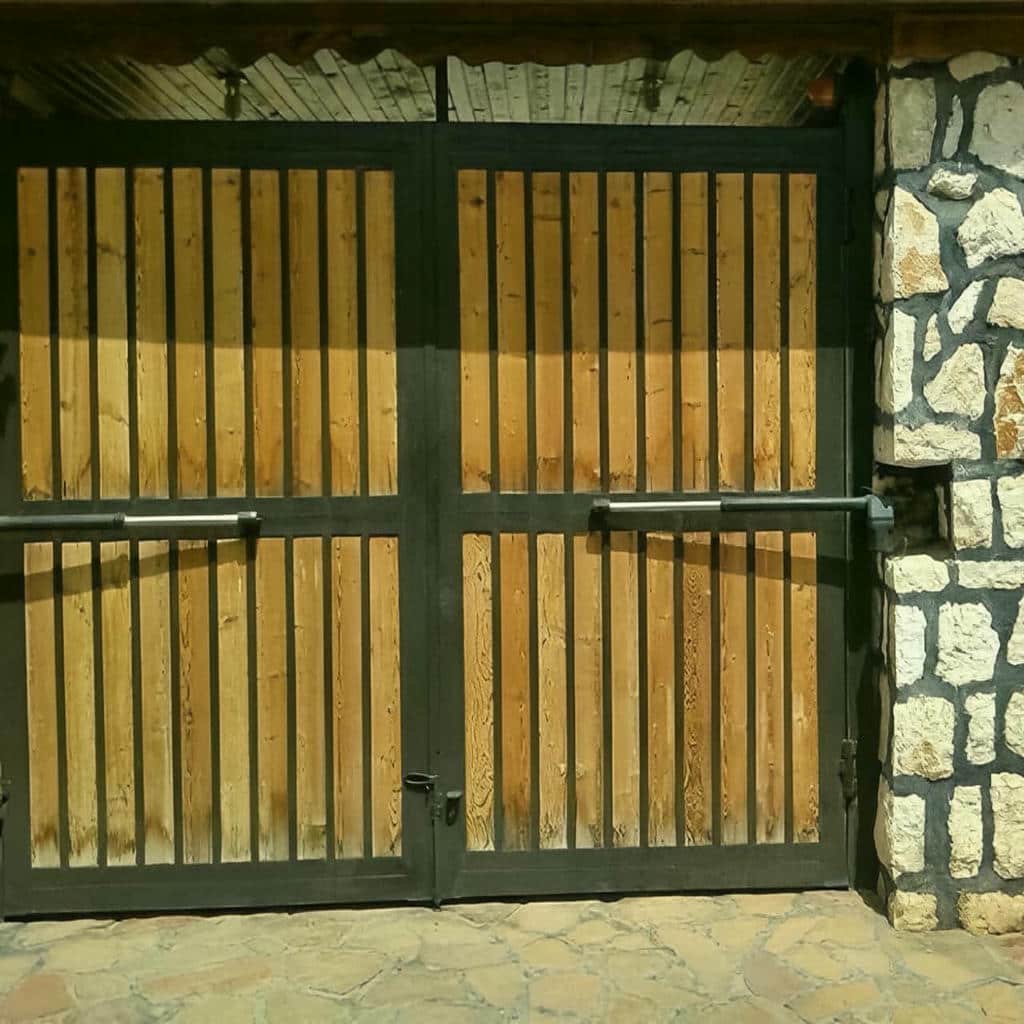 جک برقی درب پارکینگ در نیشابور