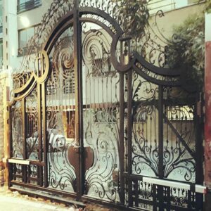جک برقی درب پارکینگ در مشهد