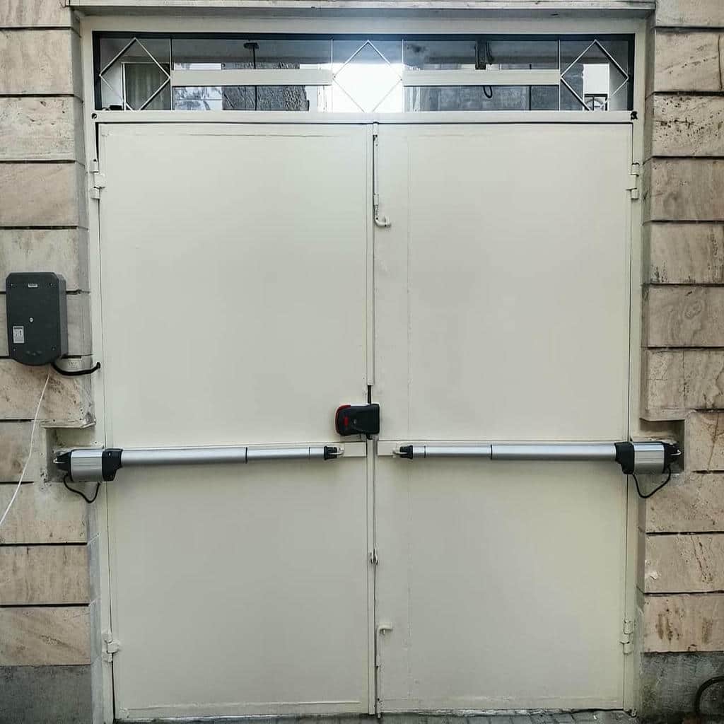 نصب جک برقی درب پارکینگ اتوماتیک در مشهد