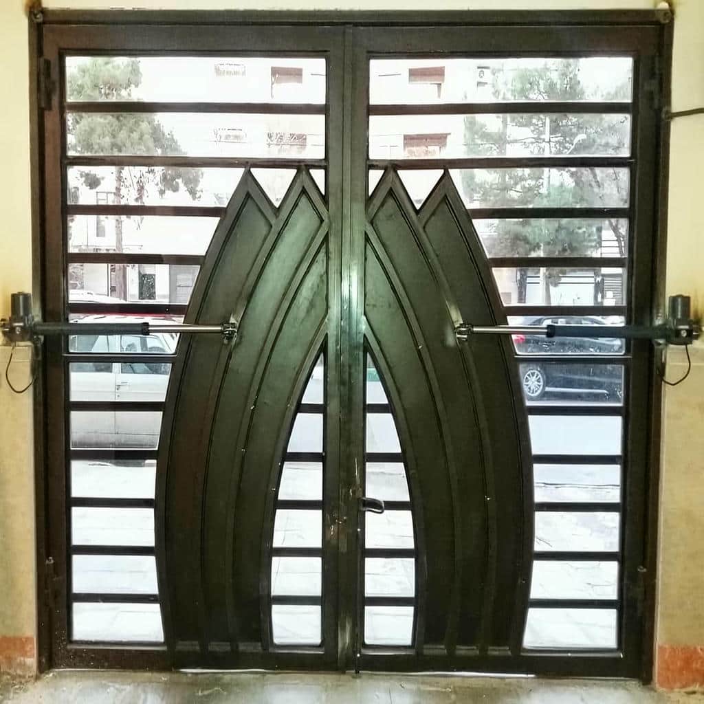 جک برقی درب پارکینگ در سنندج