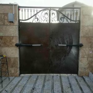 جک برقی درب پارکینگ در رفسنجان