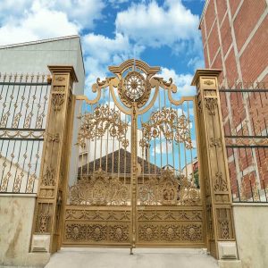 درب حیاط در اصفهان