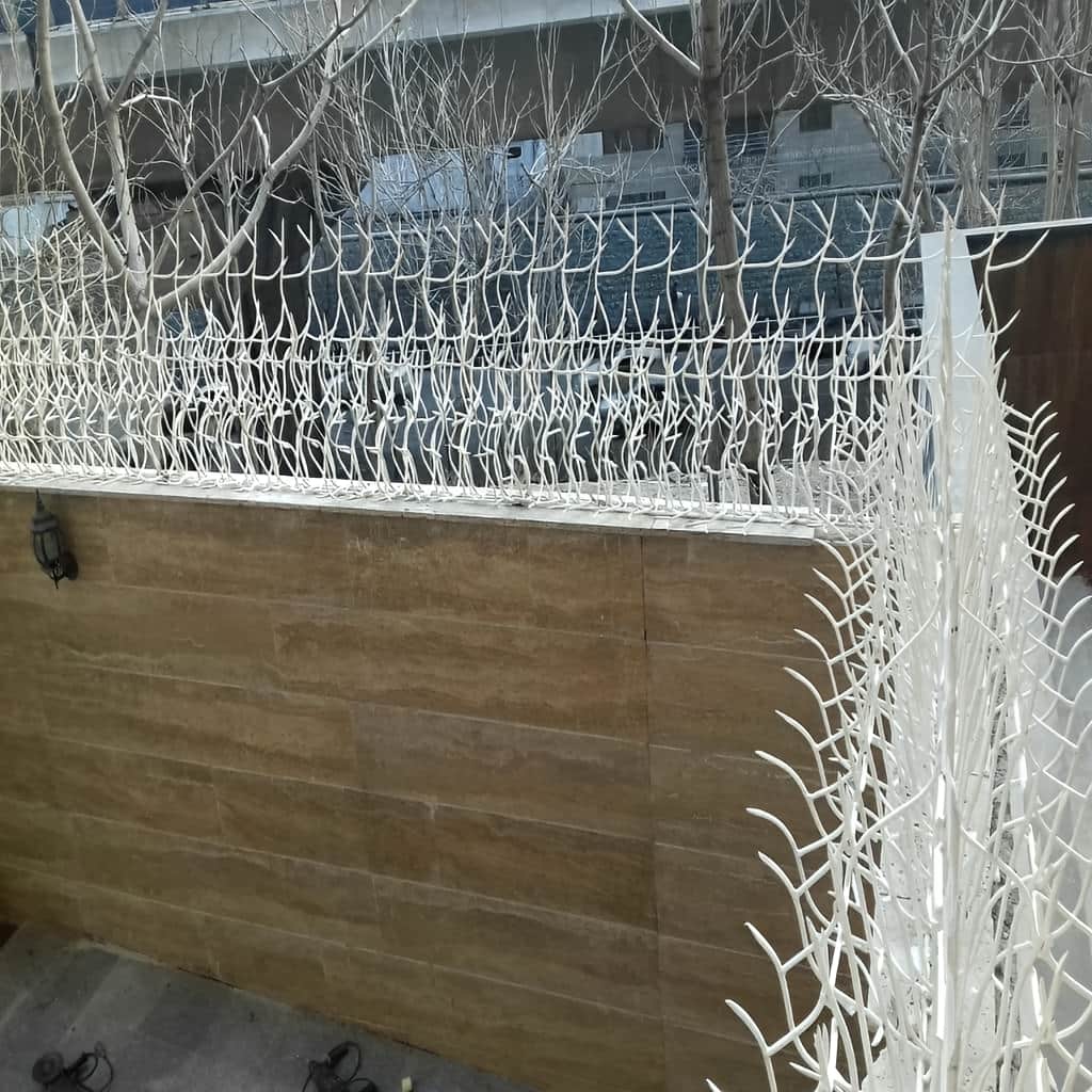 حفاظ فلزی با اتصال محکم در محل