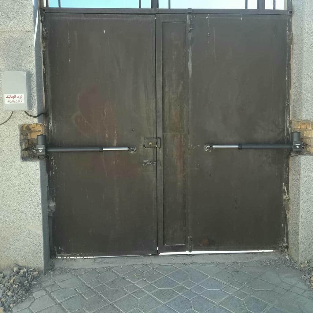 جک پارکینگی هوشمند با اتصال بلوتوث برای کنترل نزدیک جک پارکینگی هوشمند با اتصال بلوتوث برای کنترل نزدیک