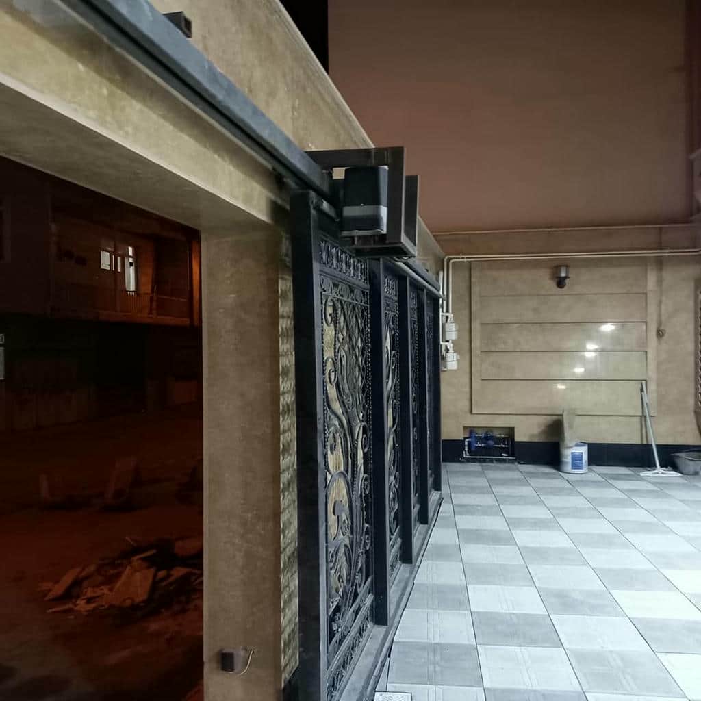 جک پارکینگی هوشمند با رله فرمان و اتصالات ایمن جک پارکینگی هوشمند با رله فرمان و اتصالات ایمن