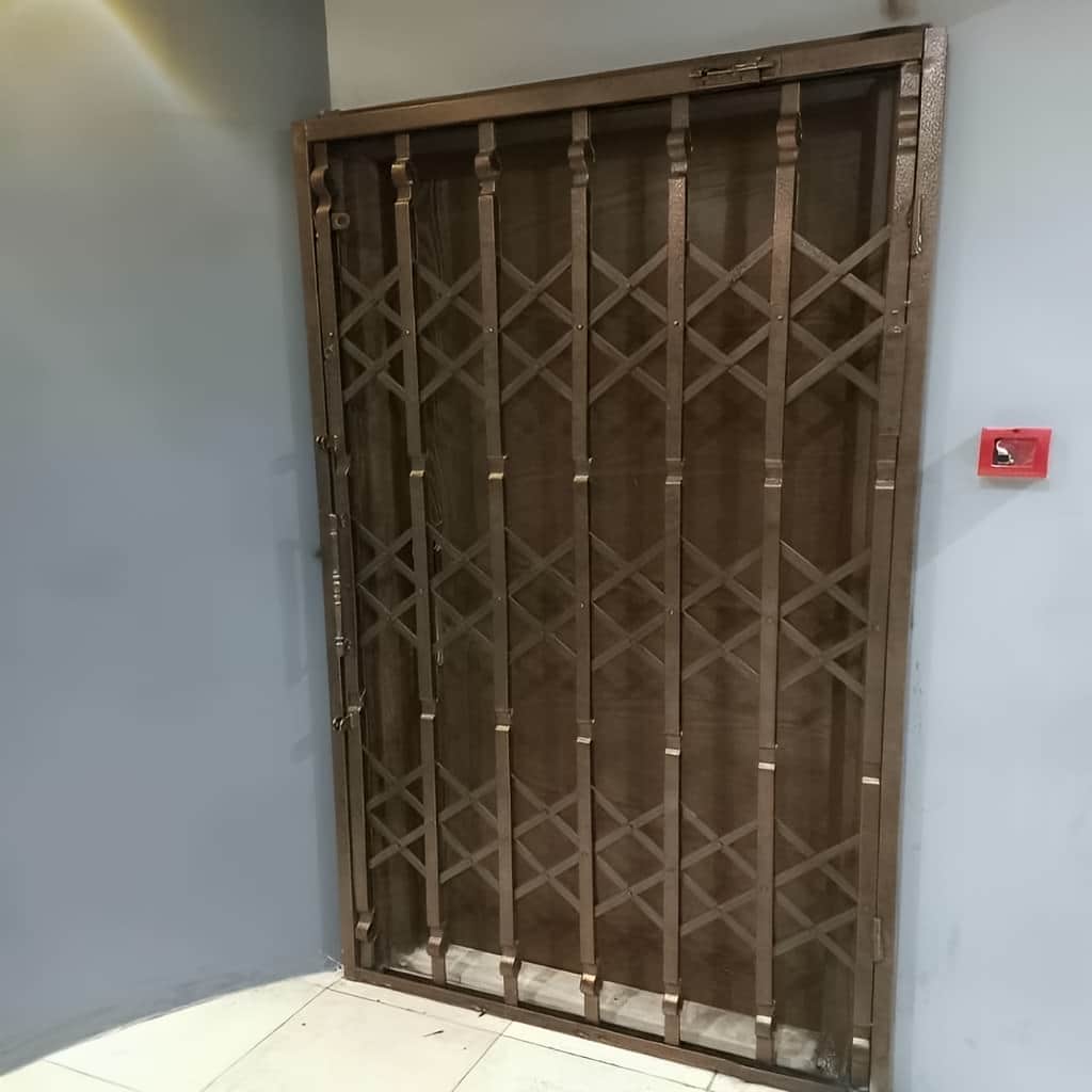 قیمت درب آکاردئونی سه گل متناسب با ابعاد پروژه