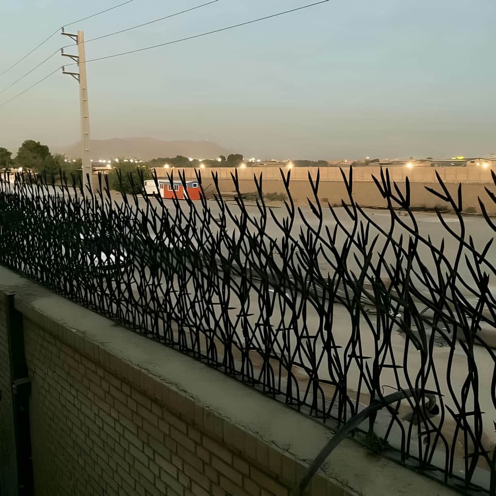 قیمت حفاظ بوته ای دیوار بر اساس تراکم و ارتفاع