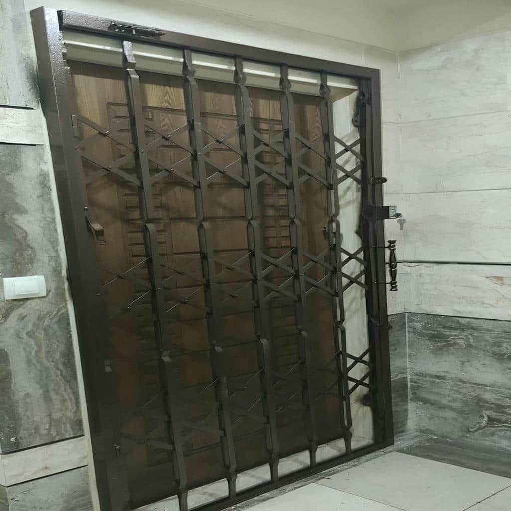 8 طرح درب آکاردئونی ضد سرقت آپارتمان