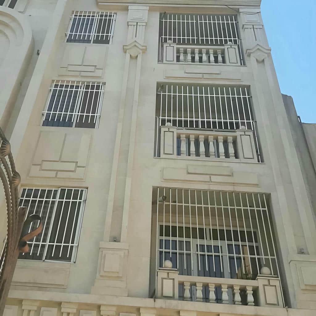 7 طرح نرده پنجره فلزی شاسی دار
