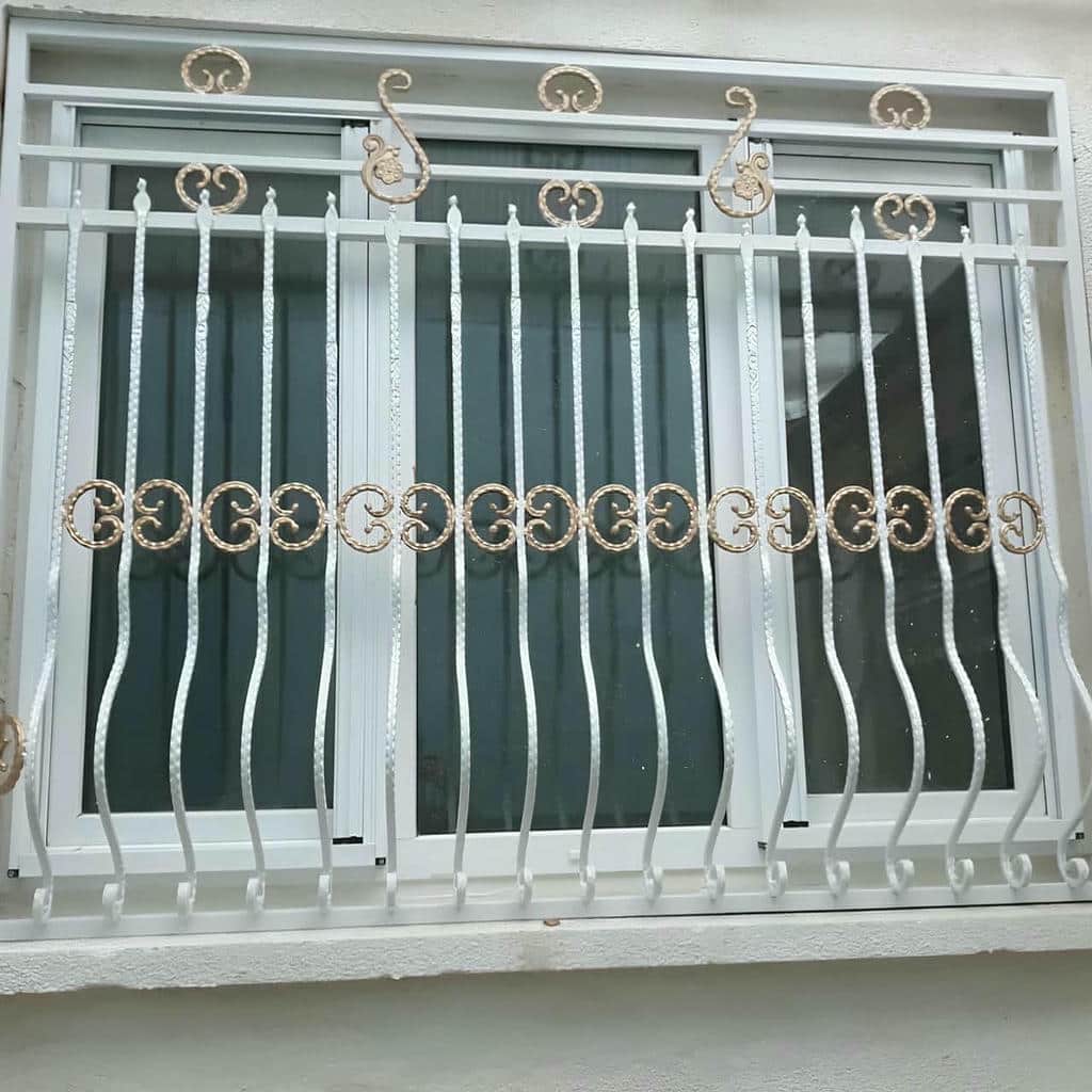 خرید حفاظ پنجره مدرن شبکه هندسی متناسب با نما