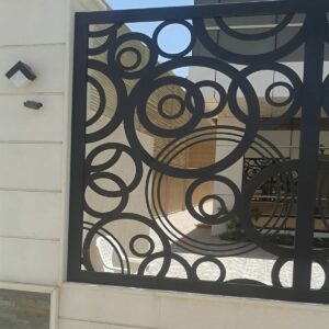 13 نمونه حفاظ پنجره جای گلدان دار