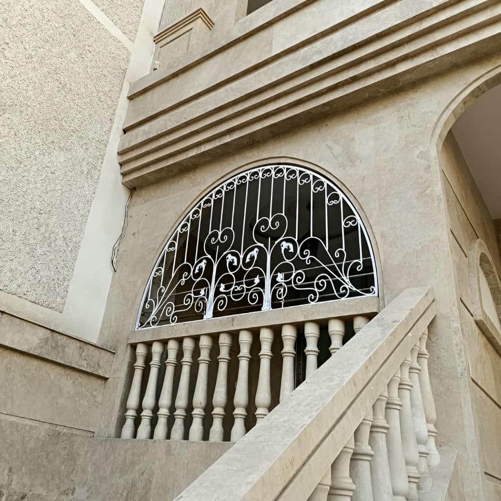 نصب حفاظ پنجره آهنی با کنترل بازشوی لنگه