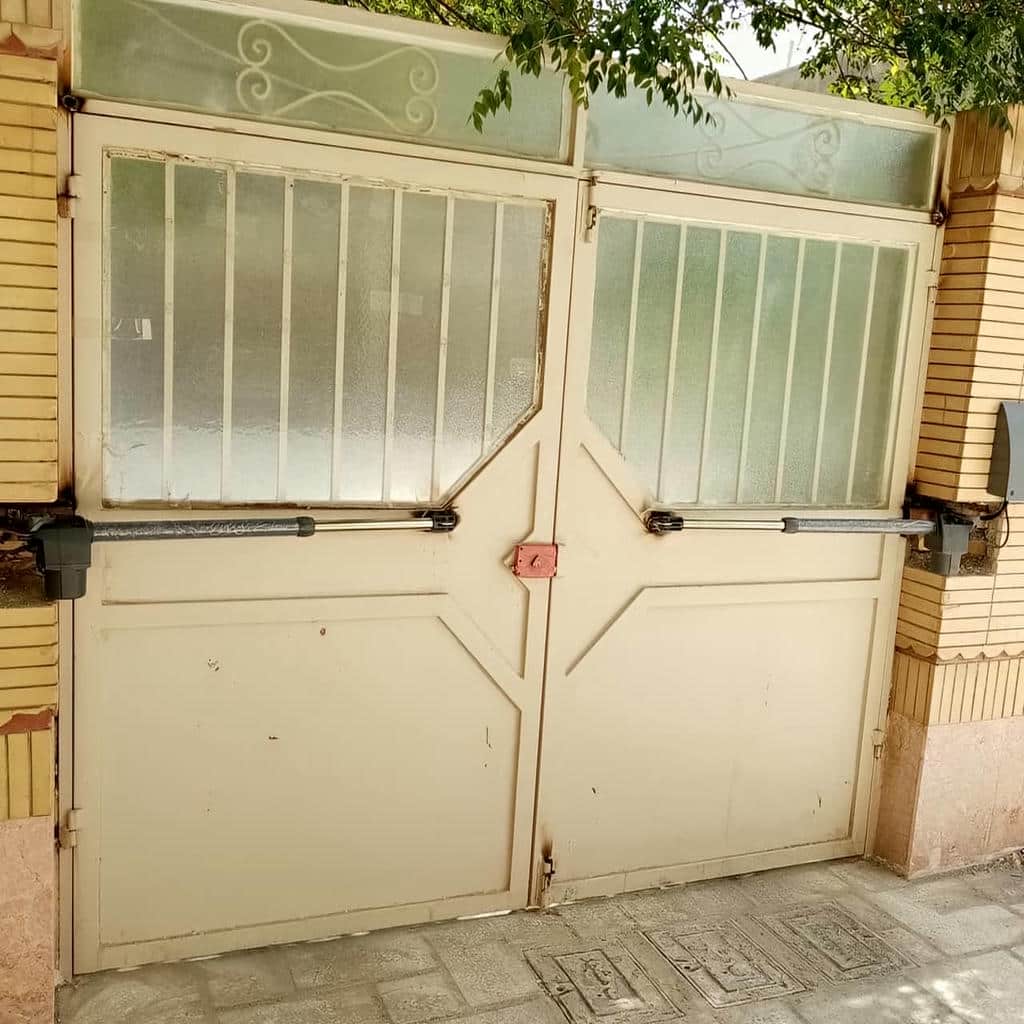 سفارش موتور جک پارکینگی بازویی با توان متناسب