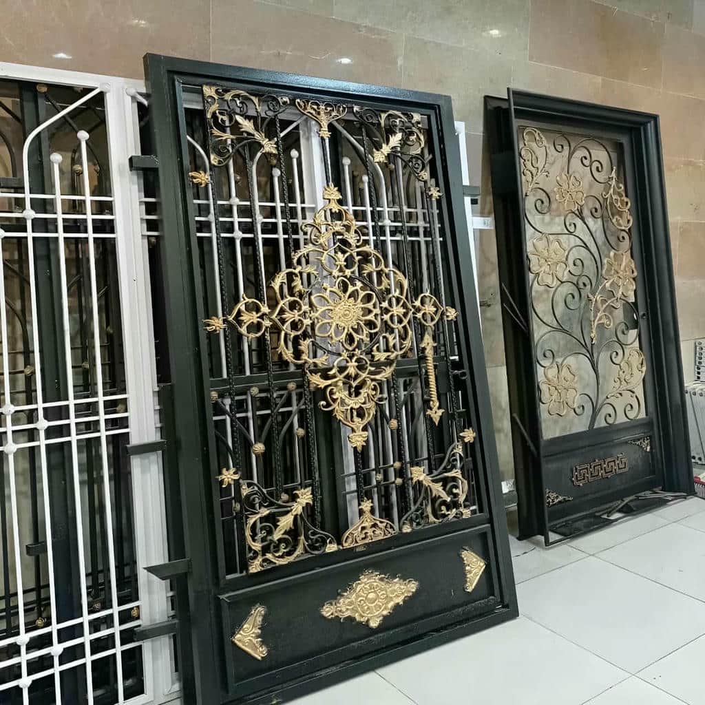 10 مدل درب حیاط بزرگ پارکینگ