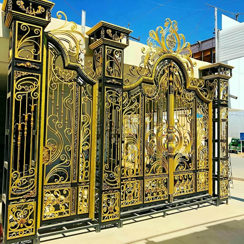 قیمت درب ویلایی دو لنگه ماشین رو سفارشی