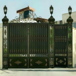 6 مدل درب پارکینگ فرفورژه نمای رومی