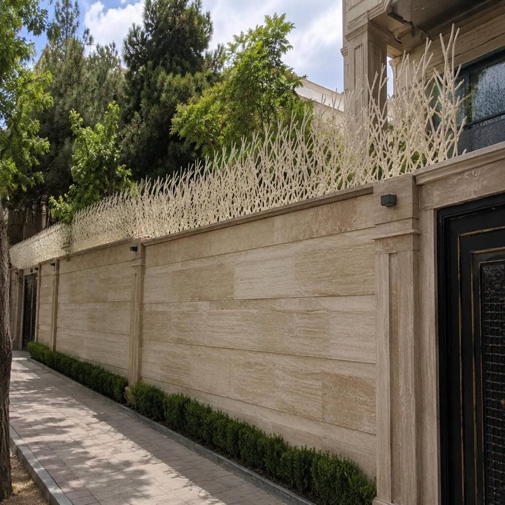 نصب حفاظ پرتراکم روی تاج باریک دیوار