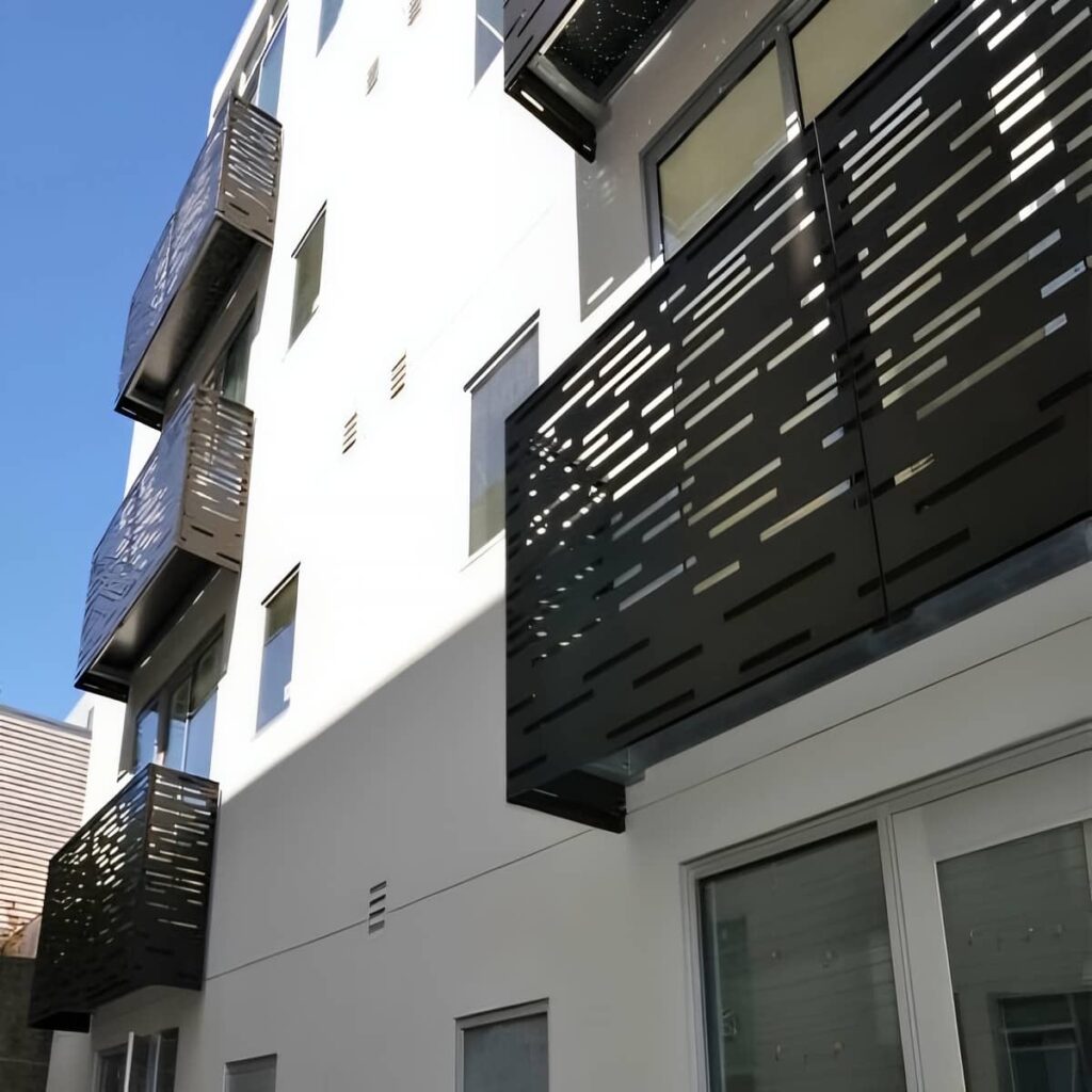 نرده تراس آپارتمانی سفارشی