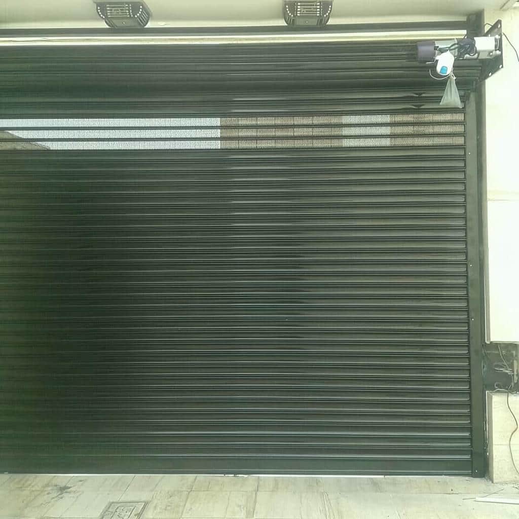 کرکره ریموت دار مغازه مدرن