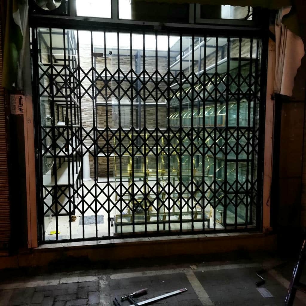گارد آکاردئونی فلزی پارکینگ مسکونی گارد آکاردئونی فلزی پارکینگ مسکونی