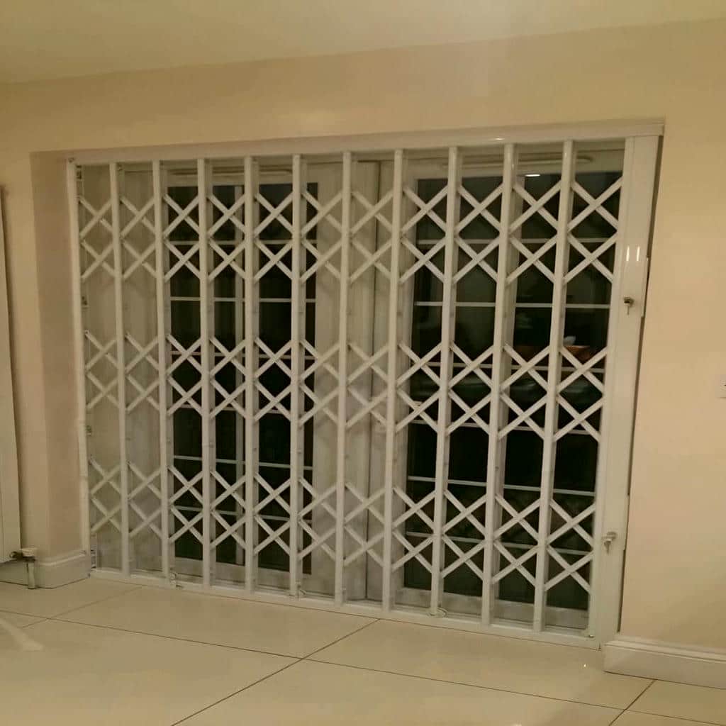 حفاظ درب آکاردئونی فلزی بوشهر مرکز تخصصی فروش حفاظ درب آکاردئونی در بوشهر