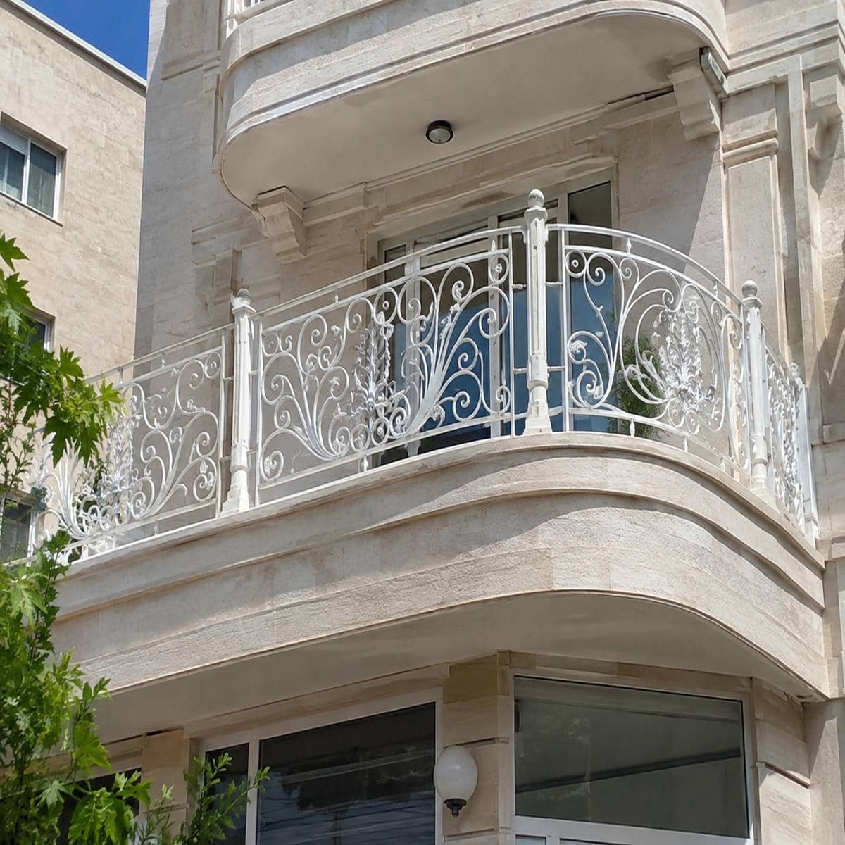 نرده بالکن فلزی سنندج نمای ساختمان نرده بالکن سفارشی در سنندج و حومه