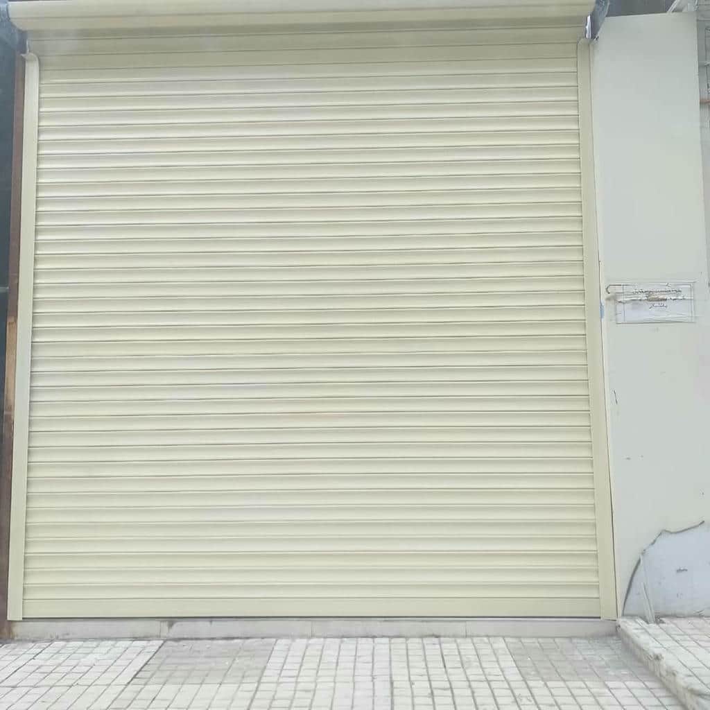 کرکره برقی مدرن استان آذربایجان شرقی ورودی پارکینگ مرکز تخصصی فروش کرکره برقی در استان آذربایجان شرقی